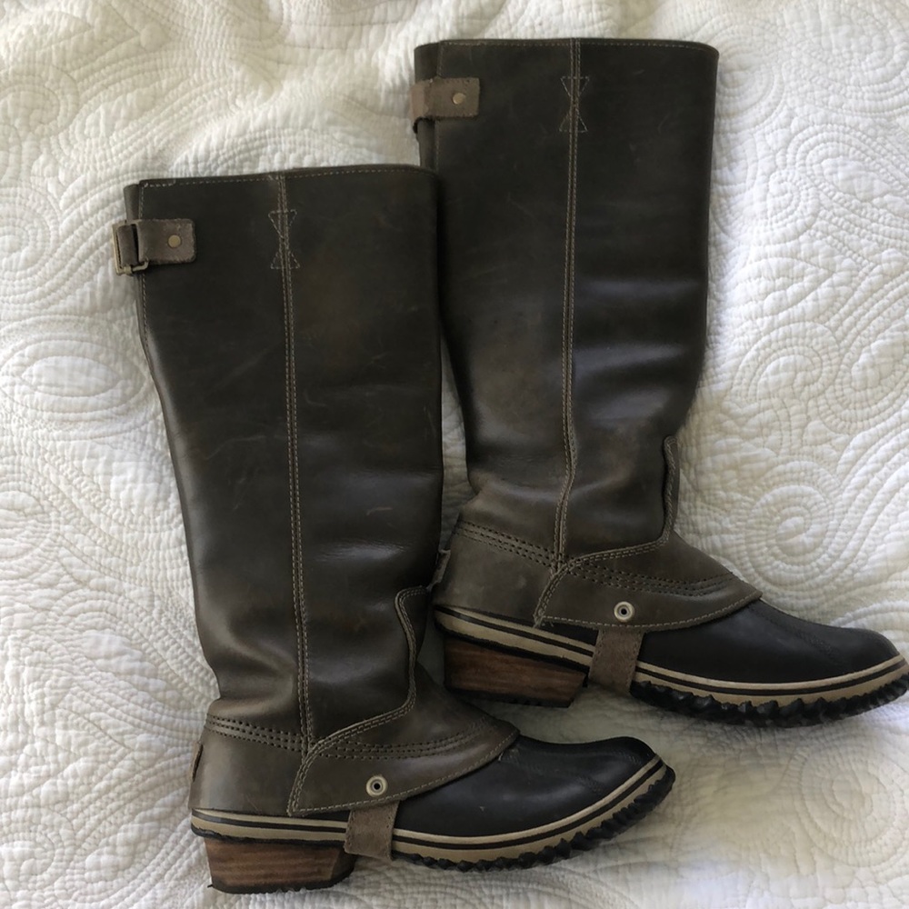 *RARE* discontinued Sorel boots